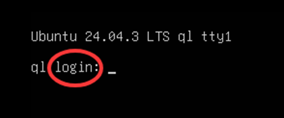 启动虚拟机后出现 login 示意图